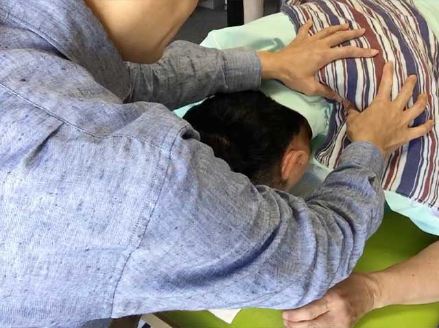 施術の様子